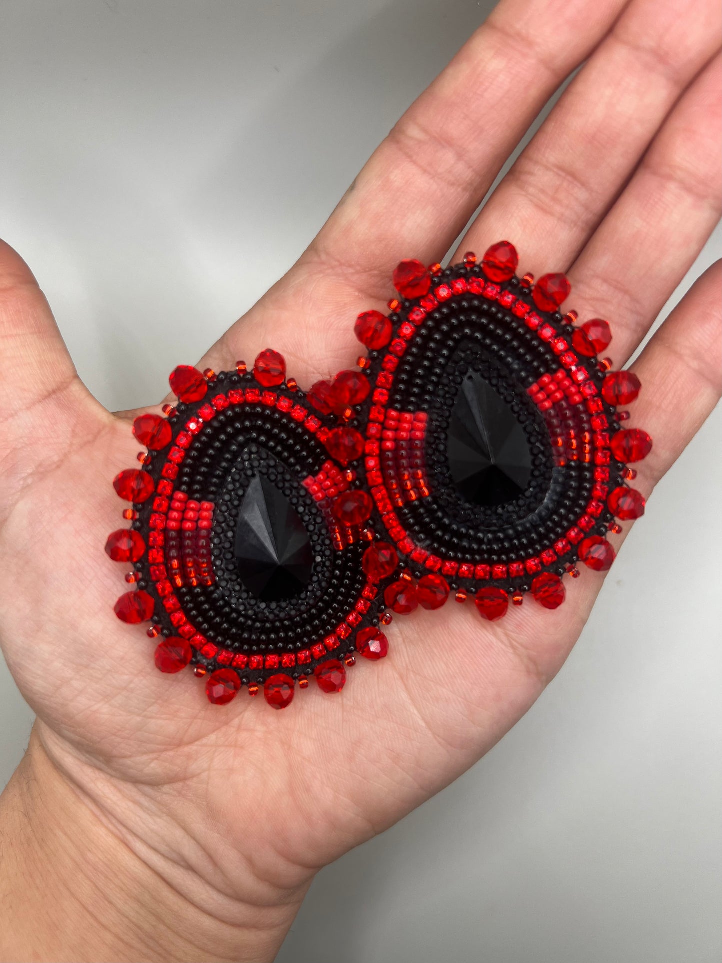 Red & Black Teardrop Beaded Earrings