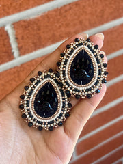Black Teardrop Bear Paws