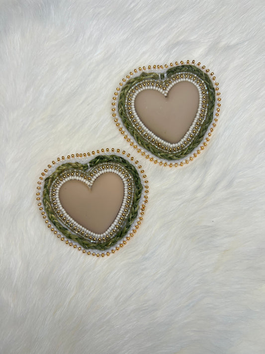 Tan Sweetgrass Hearts