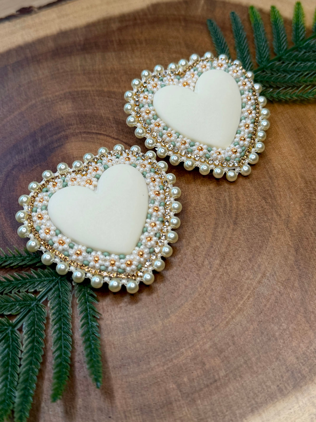 Ivory Floral Hearts